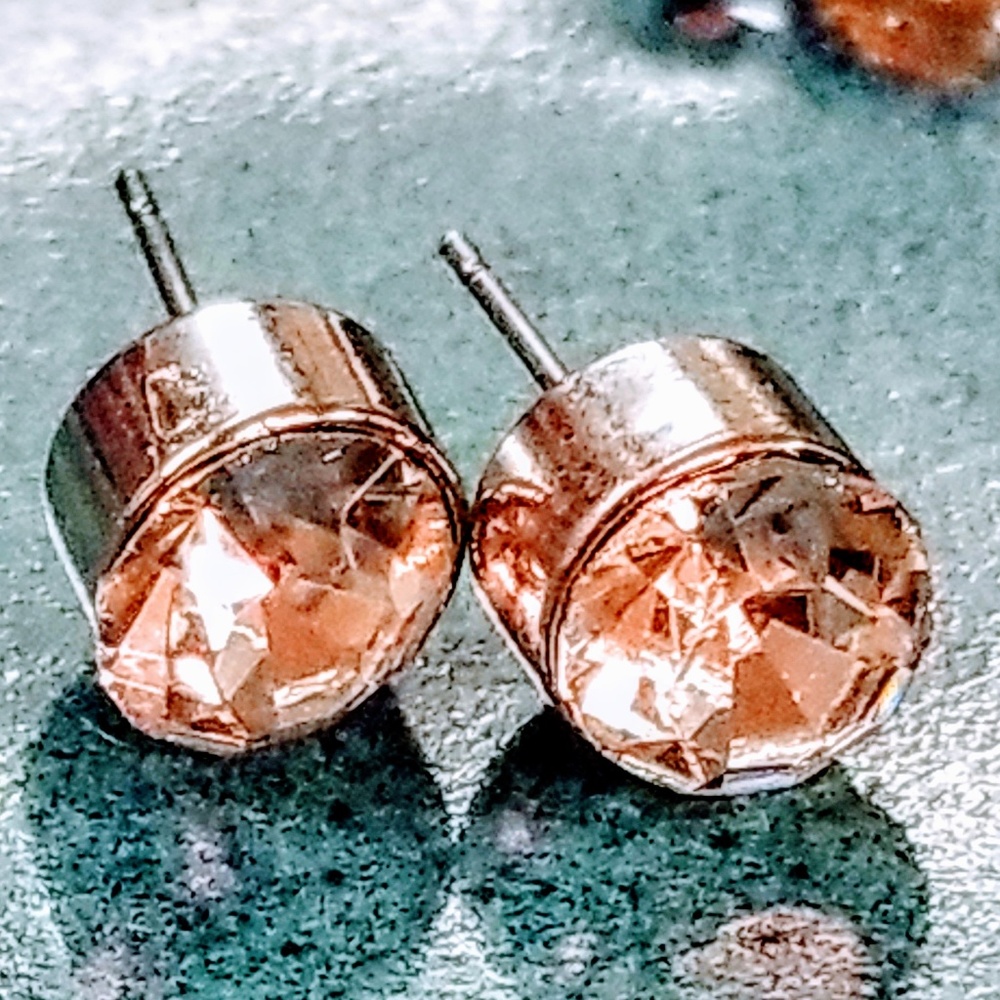 NEW 5mm Rhinestone Earrings
